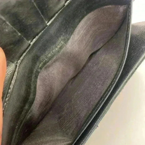 CHANEL CC Kisslock Caviar Bifold Snap Long Wallet Black Authentic - Picture 13 of 16